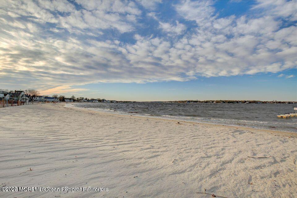 622 E Longport Avenue Ocean Gate NJ 08740