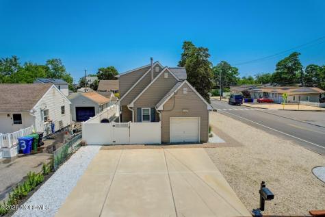 1 Pine Crest Drive Toms River NJ 08753