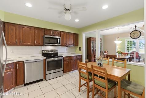 4 James Monroe Drive Monroe NJ 08831