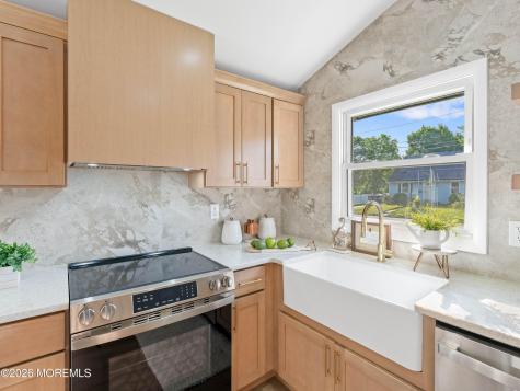 36 Mott Street Lawnside NJ 08045