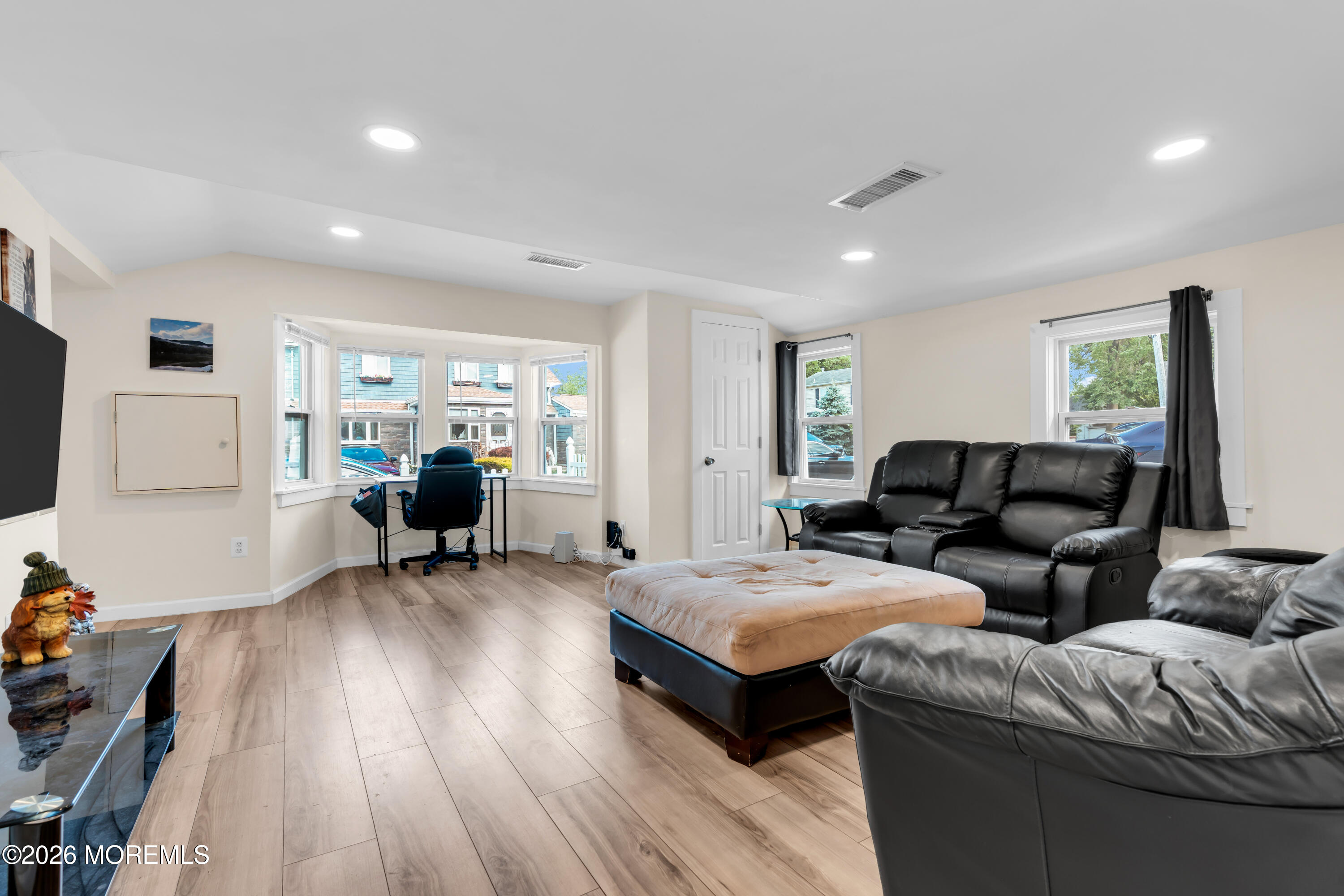 701 Beachview Avenue Union Beach NJ 07735