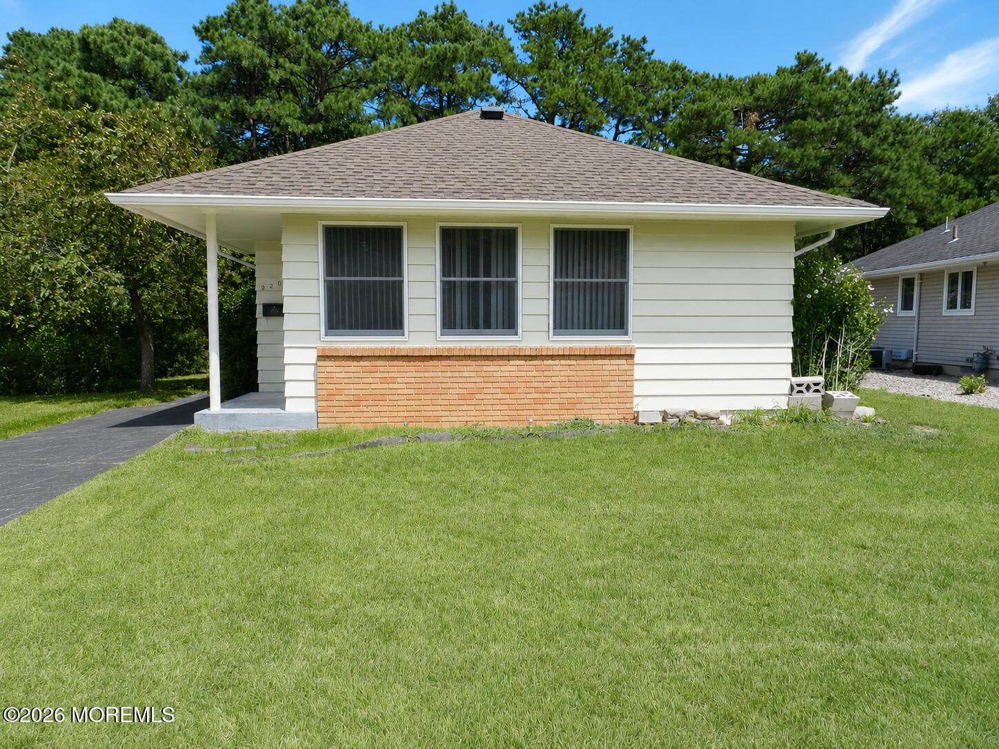 2201 Mount Hope Lane Toms River NJ 08753