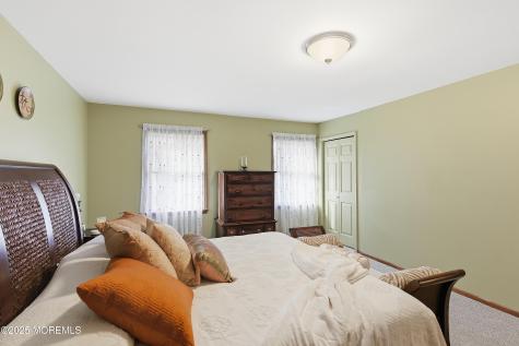 109 Foxhollow Drive Lanoka Harbor NJ 08734