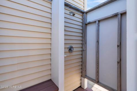 128 Anita Drive Manahawkin NJ 08050