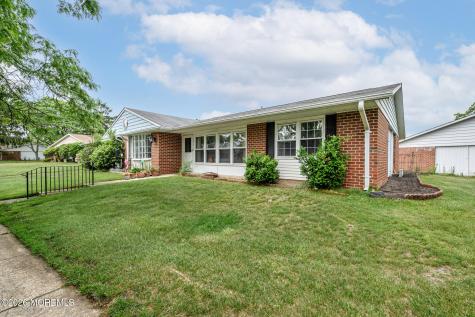 1270B Argyll Circle Lakewood NJ 08701