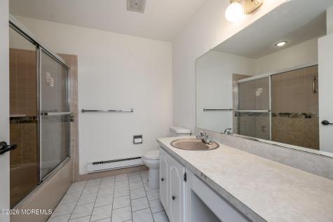 1270B Argyll Circle Lakewood NJ 08701