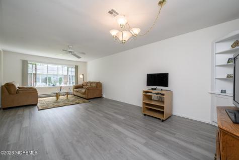 1270B Argyll Circle Lakewood NJ 08701