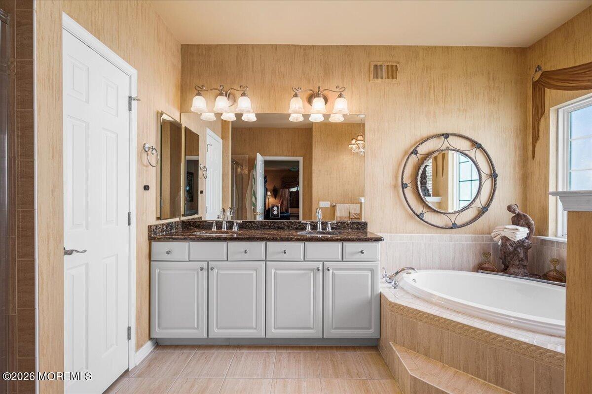 122 Orleans Road Monroe NJ 08831