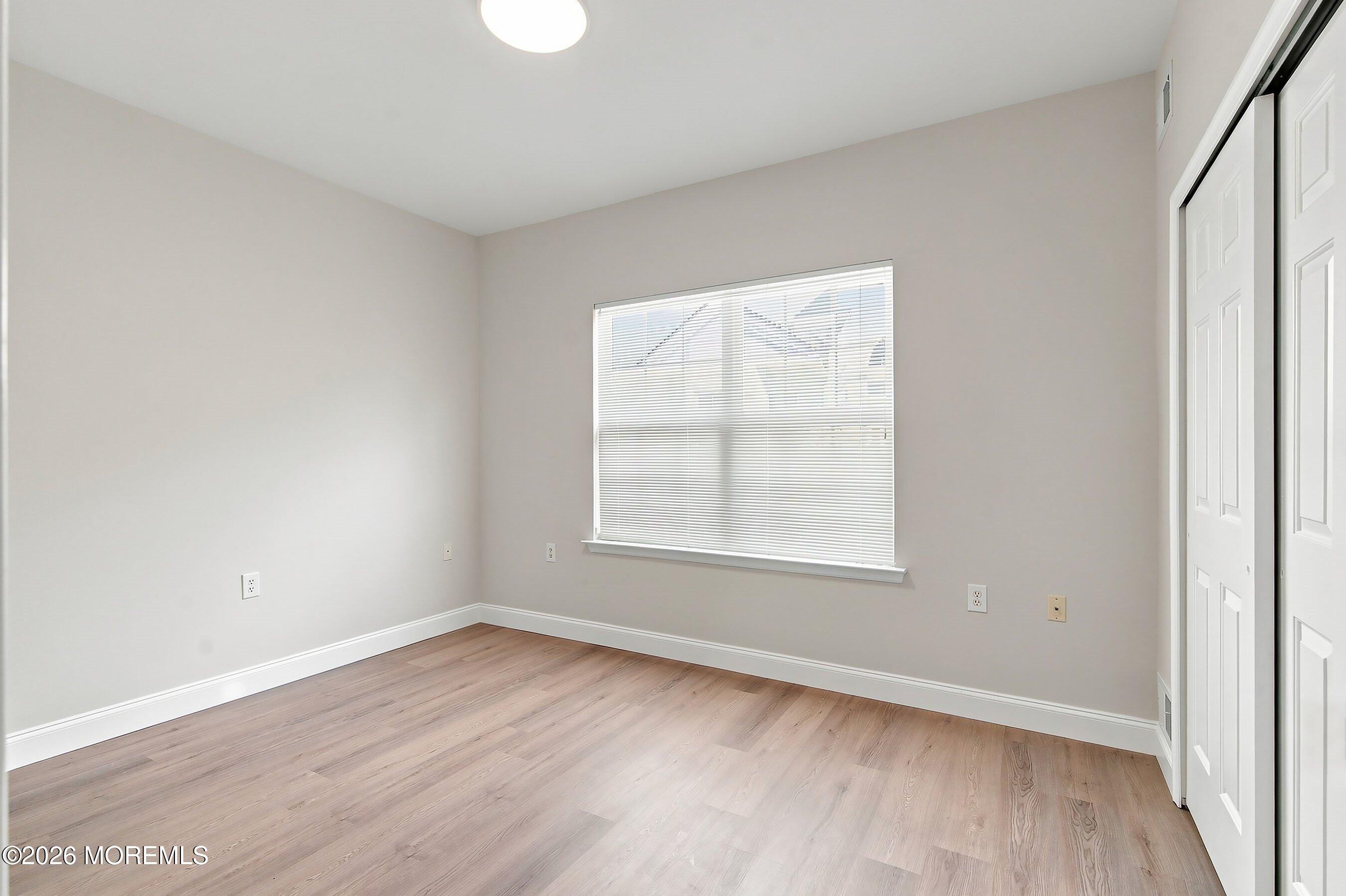 12 Dunrovin Court Manchester NJ 08759