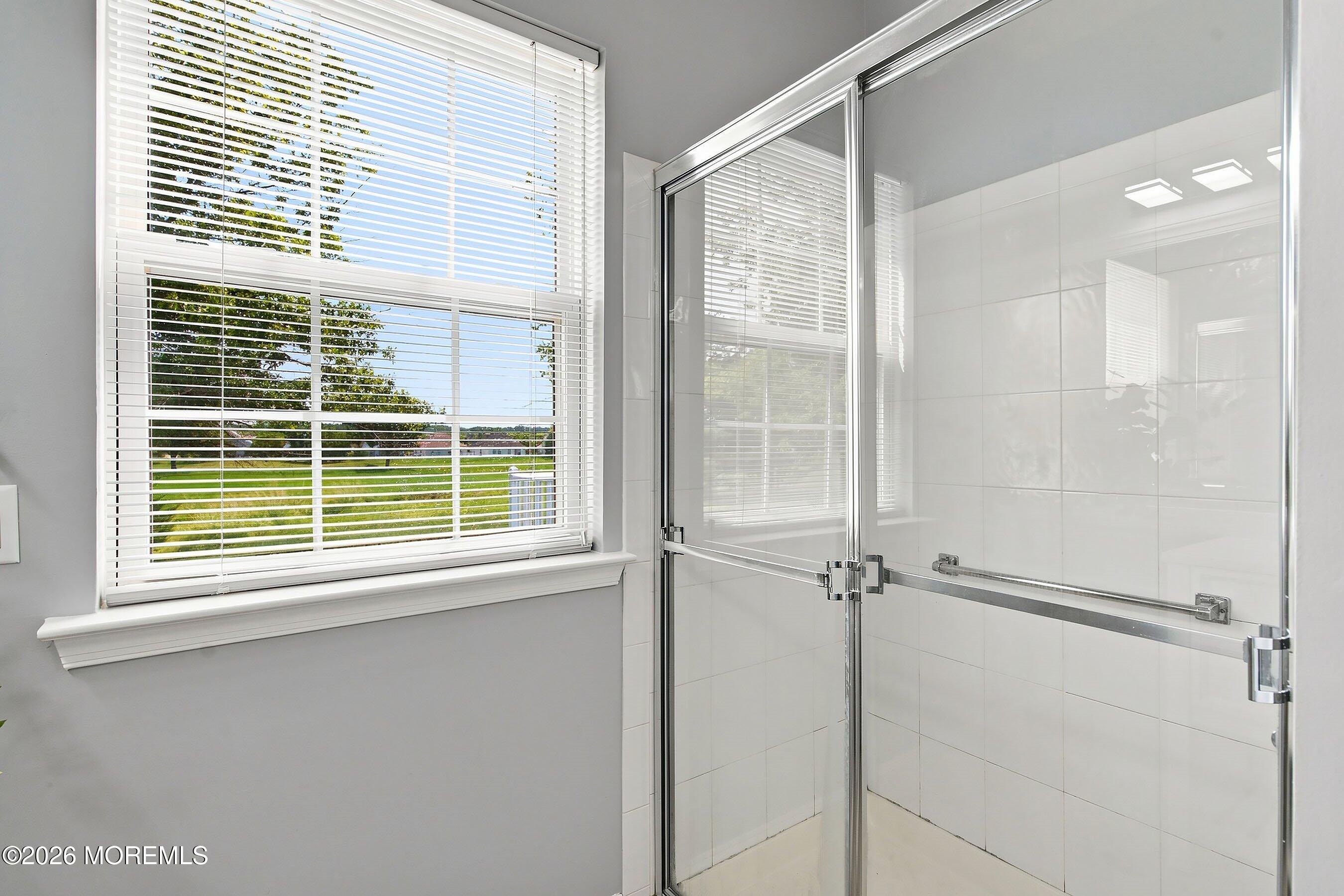 12 Dunrovin Court Manchester NJ 08759