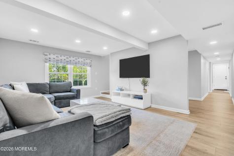 27 Greenleaf Drive Manalapan NJ 07726
