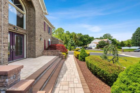 23 Dunn Drive Marlboro NJ 07746