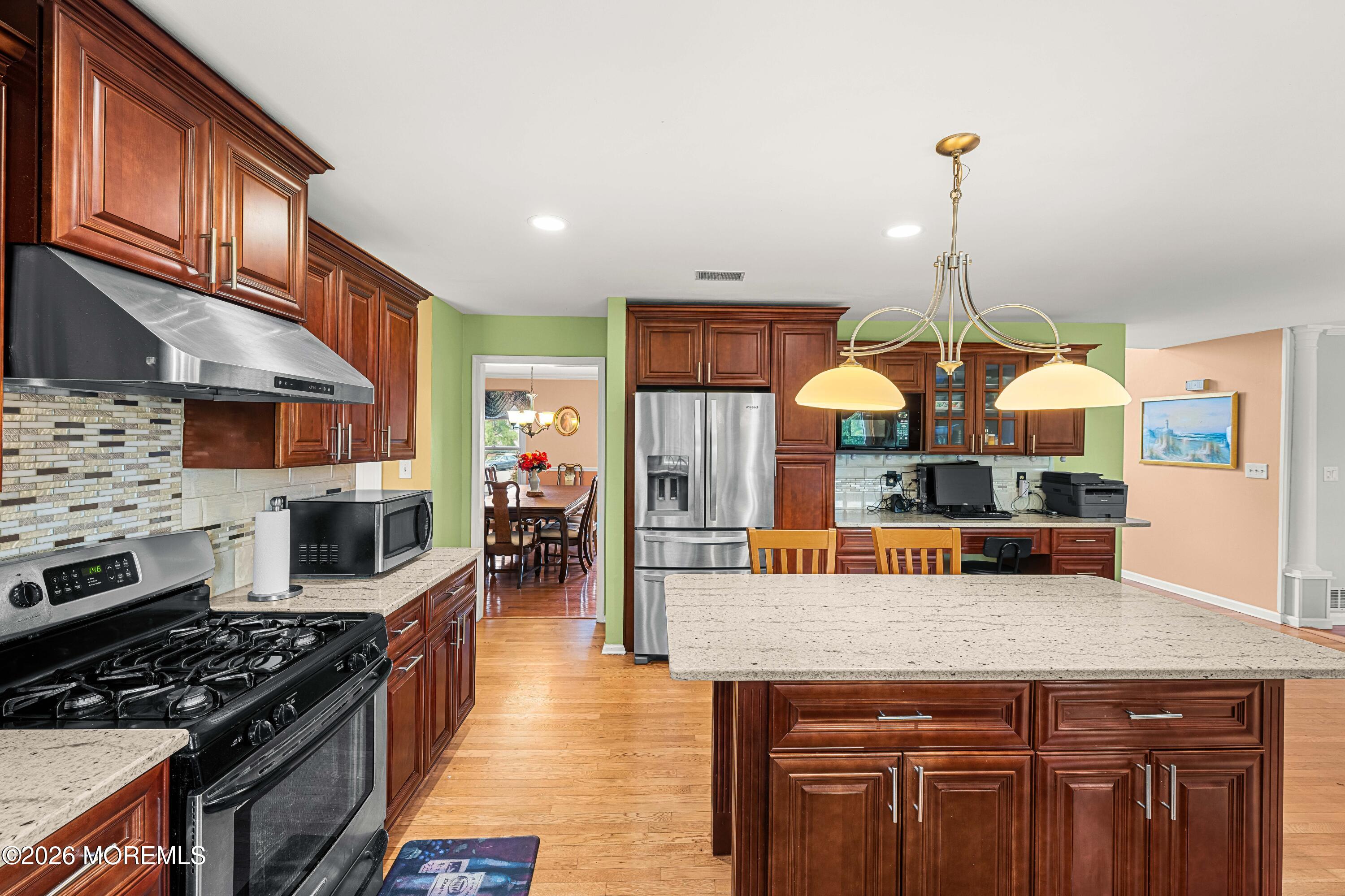 23 Dunn Drive Marlboro NJ 07746