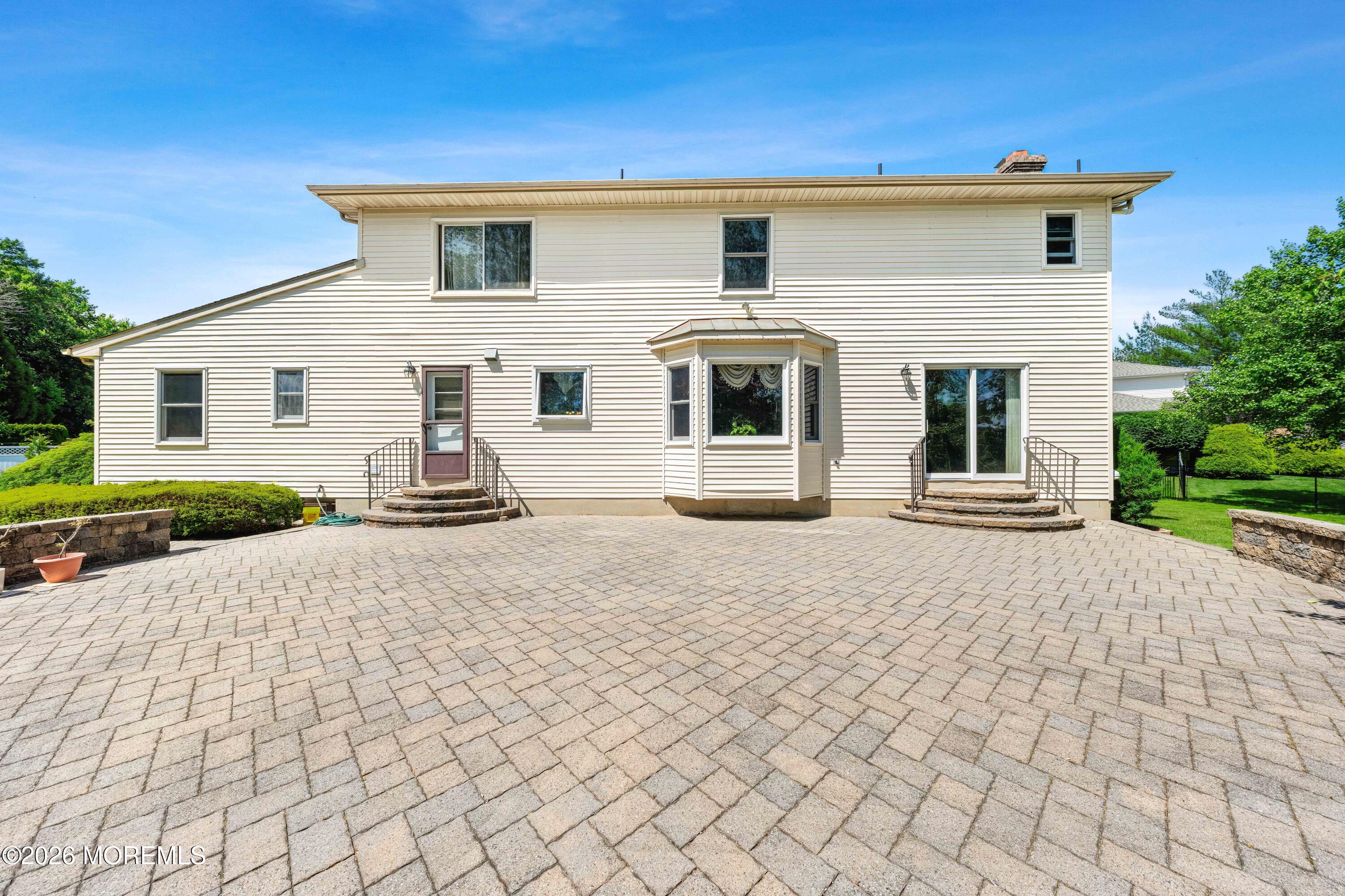 23 Dunn Drive Marlboro NJ 07746
