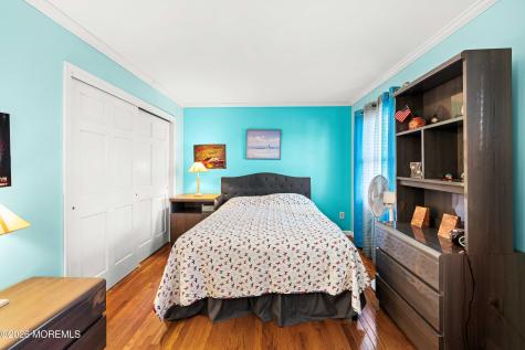 23 Dunn Drive Marlboro NJ 07746