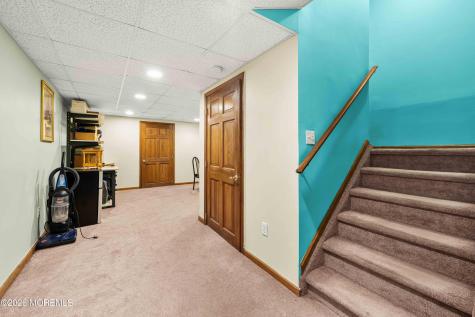 23 Dunn Drive Marlboro NJ 07746
