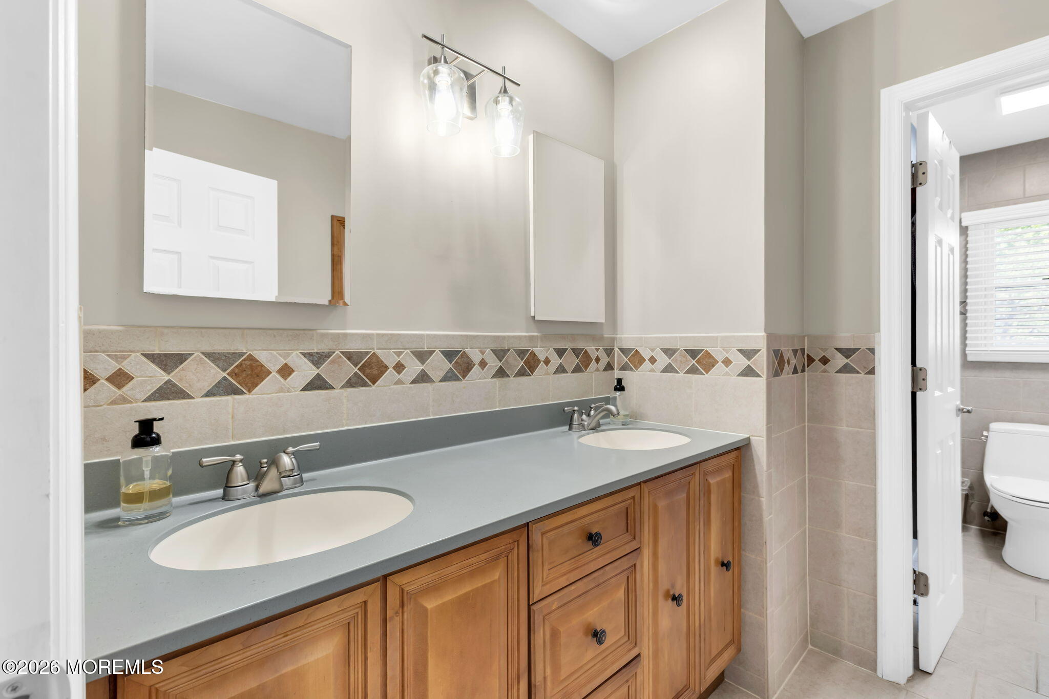 375 Oak Hill Road Red Bank NJ 07701