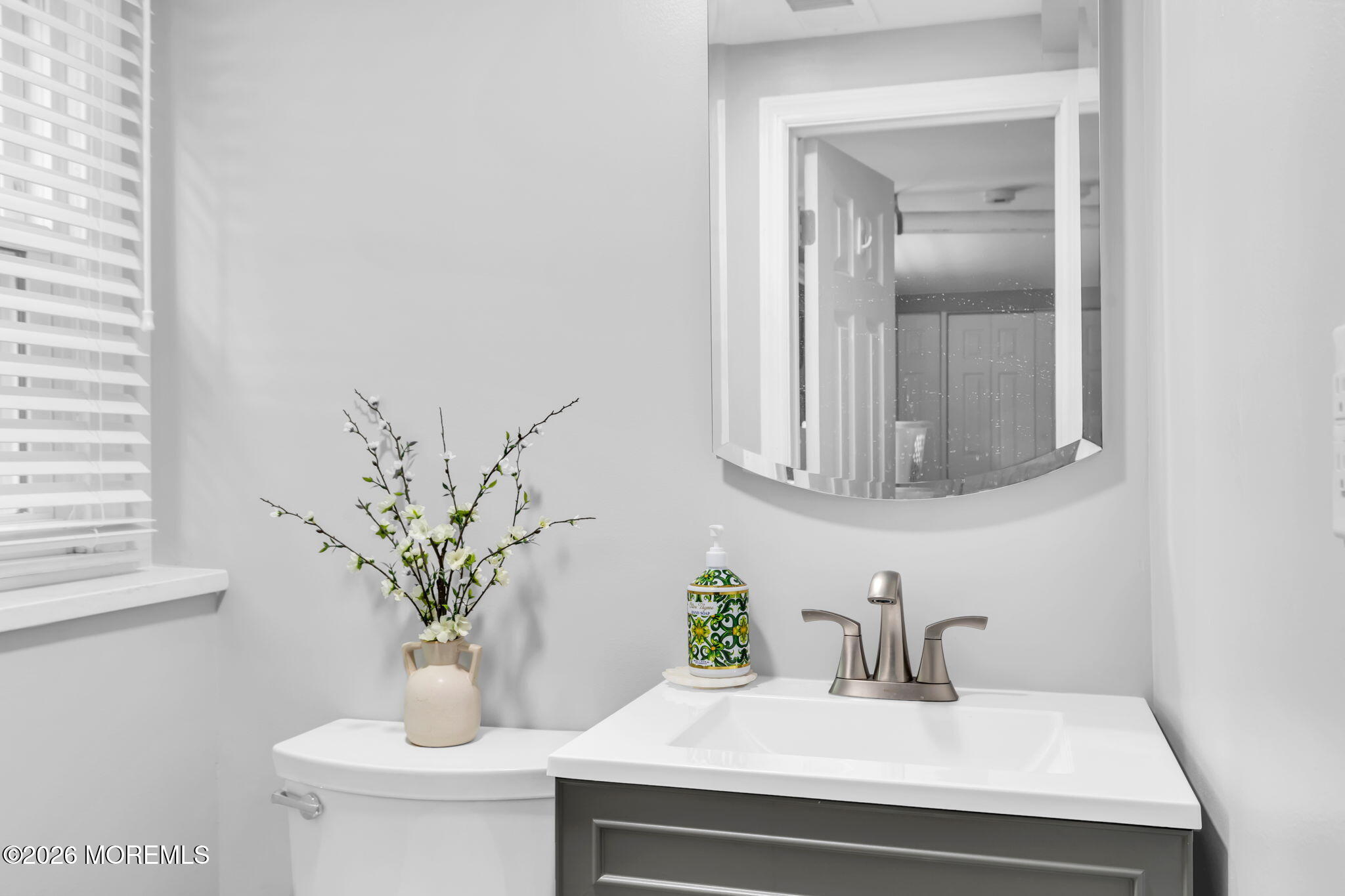 375 Oak Hill Road Red Bank NJ 07701