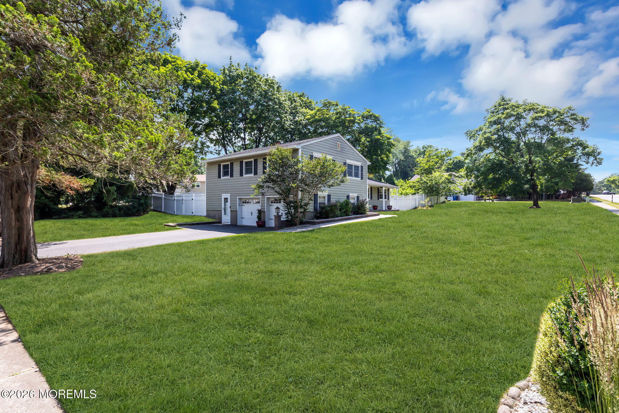 375 Oak Hill Road Red Bank NJ 07701