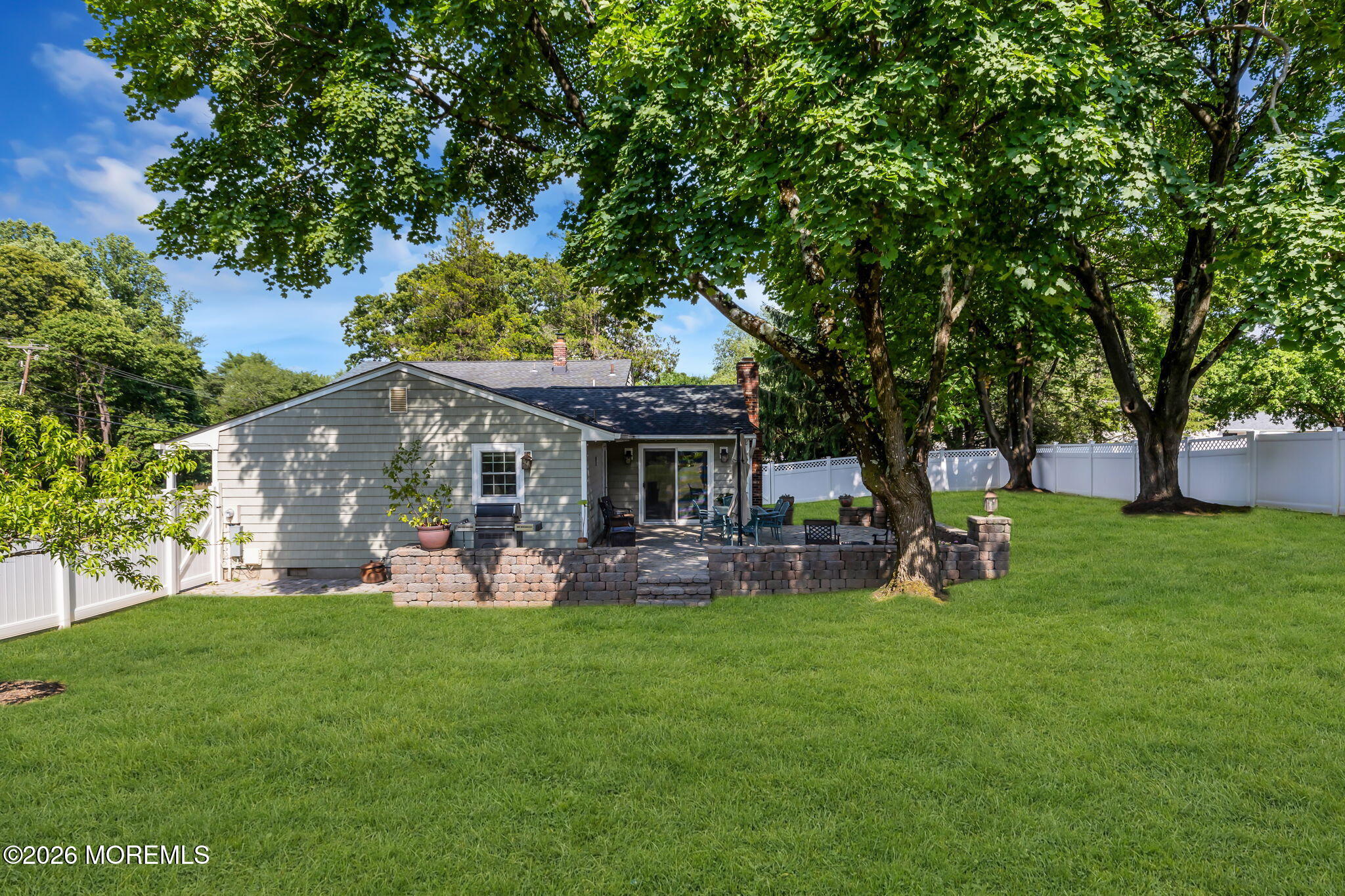 375 Oak Hill Road Red Bank NJ 07701