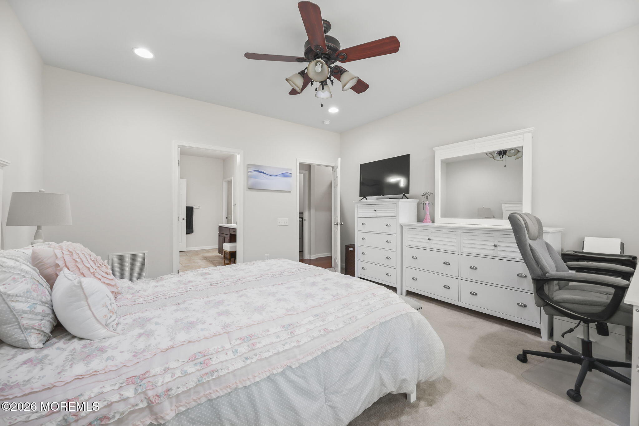 5 Gainsborough Lane Manchester NJ 08759