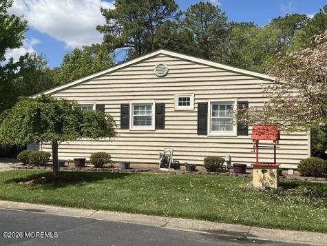 28 Norwalk Avenue Whiting NJ 08759