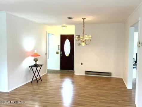 28 Norwalk Avenue Whiting NJ 08759