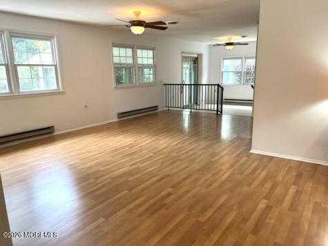 28 Norwalk Avenue Whiting NJ 08759