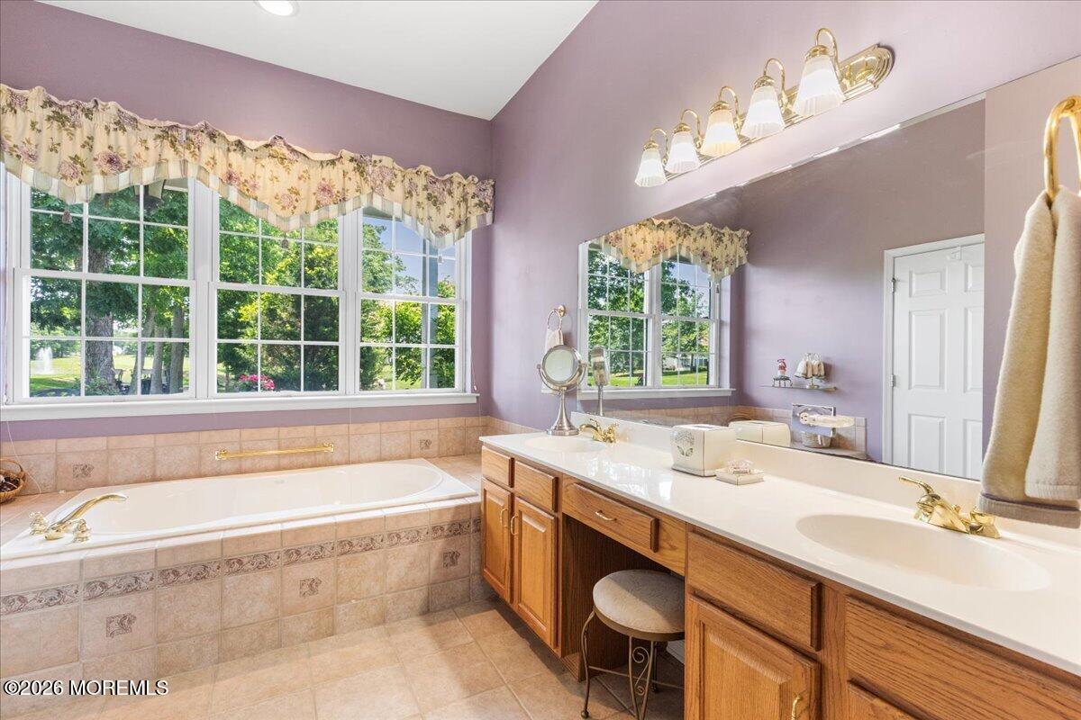 50 Spyglass Drive Jackson NJ 08527