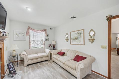 1616 Goldspire Road Toms River NJ 08755