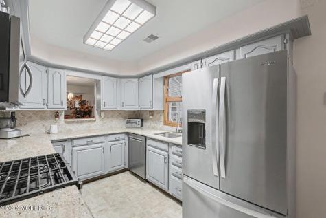 1616 Goldspire Road Toms River NJ 08755