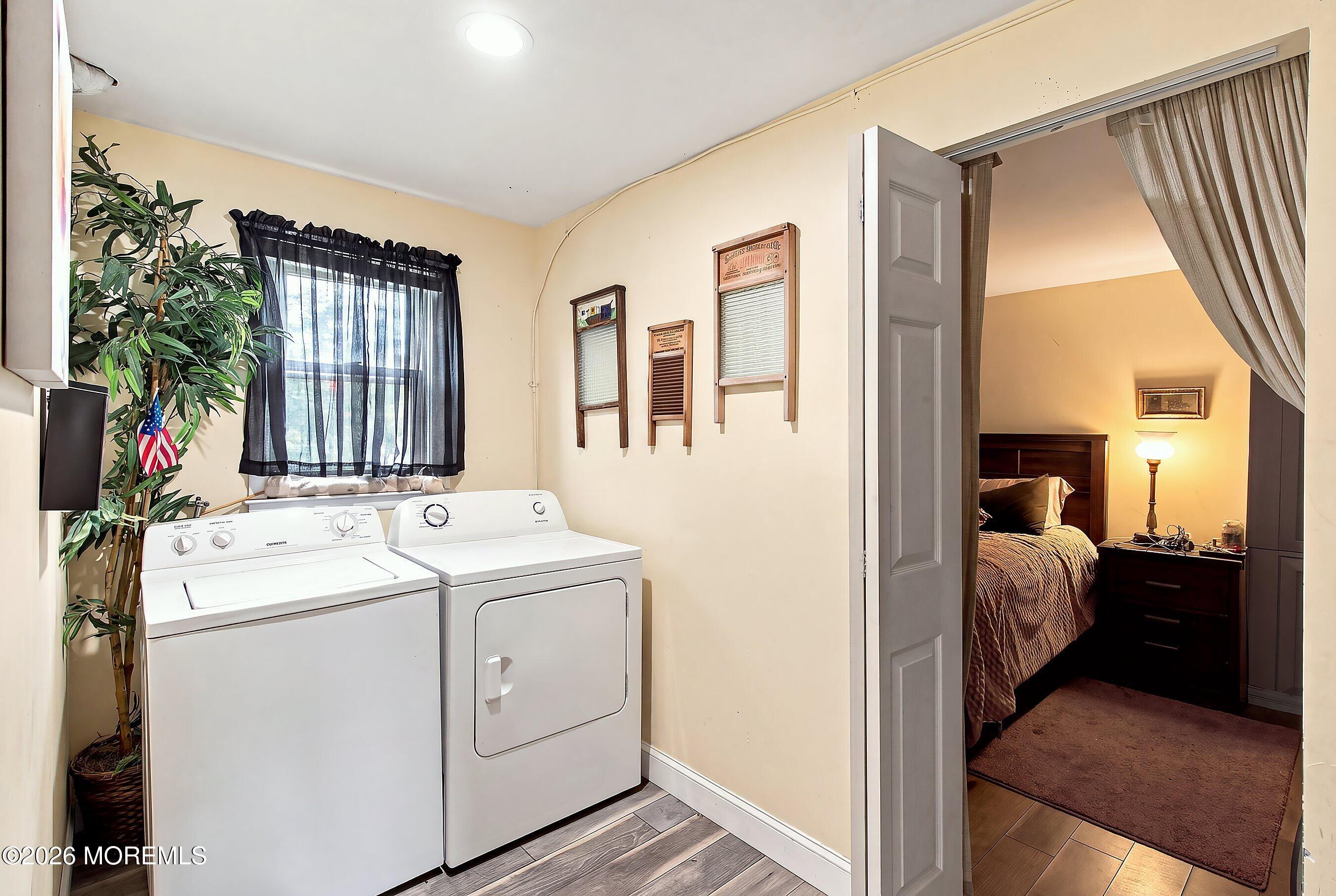 545 Neptune Avenue Beachwood NJ 08722