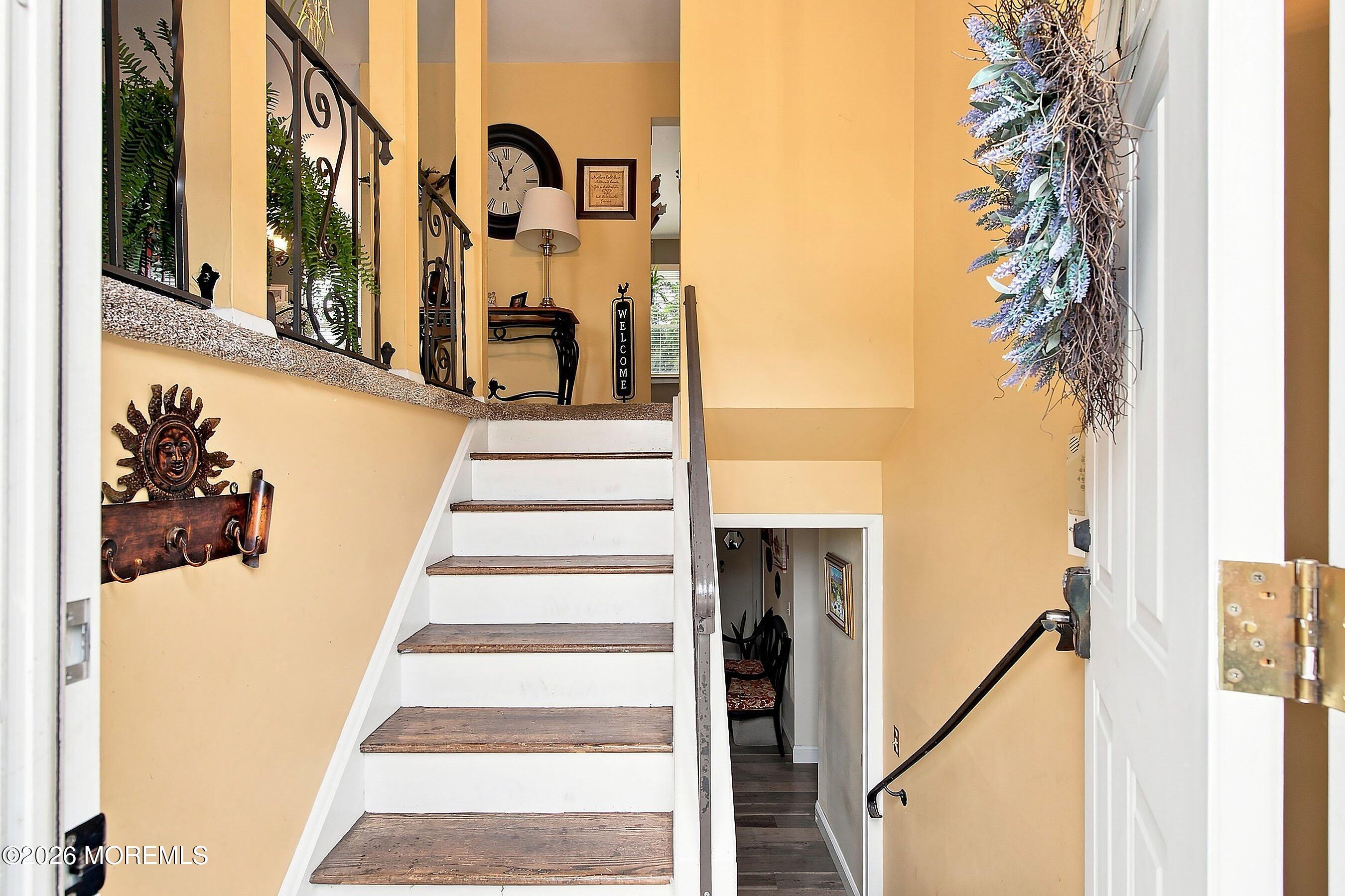 545 Neptune Avenue Beachwood NJ 08722