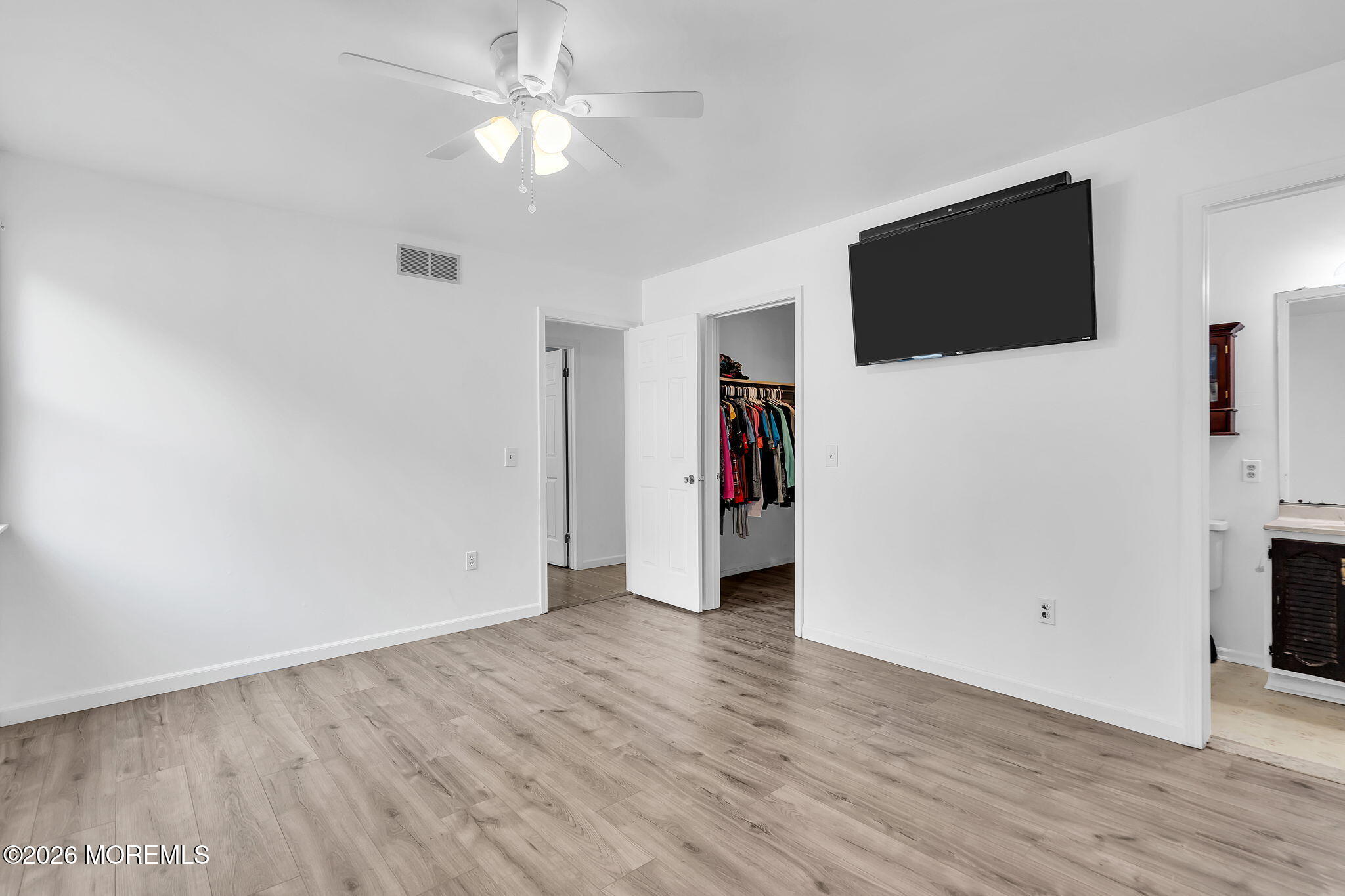 36 Woodland Road Bayville NJ 08721