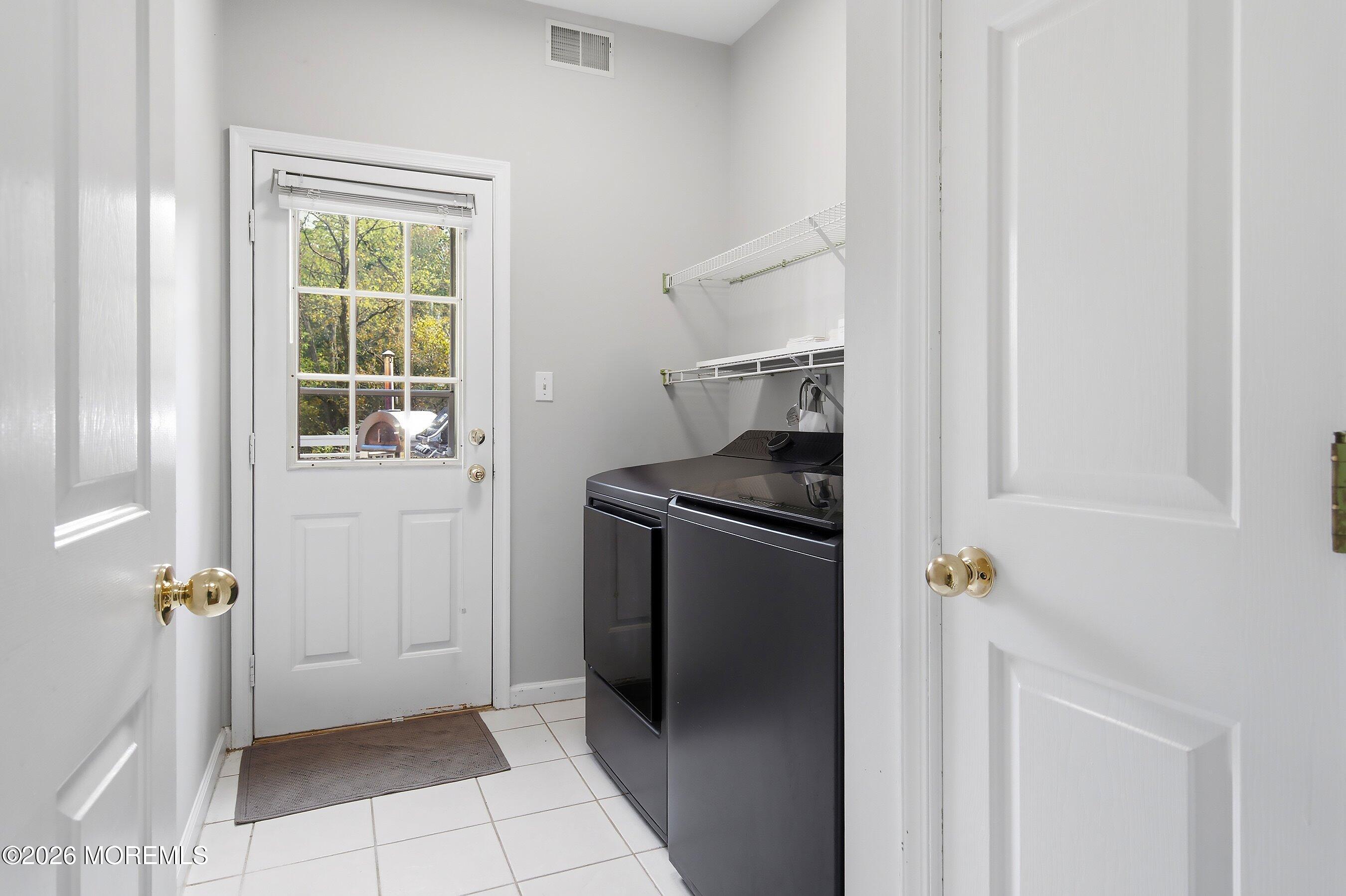 221 Verdant Court Freehold NJ 07728