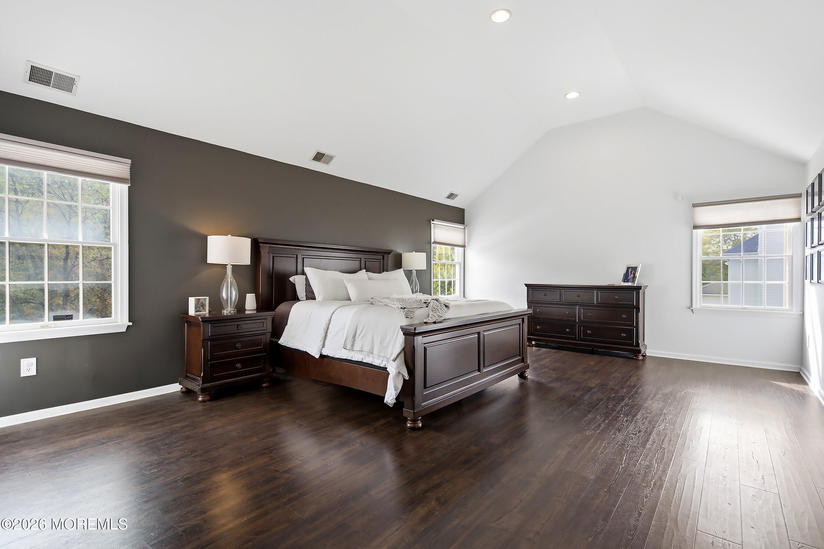 221 Verdant Court Freehold NJ 07728