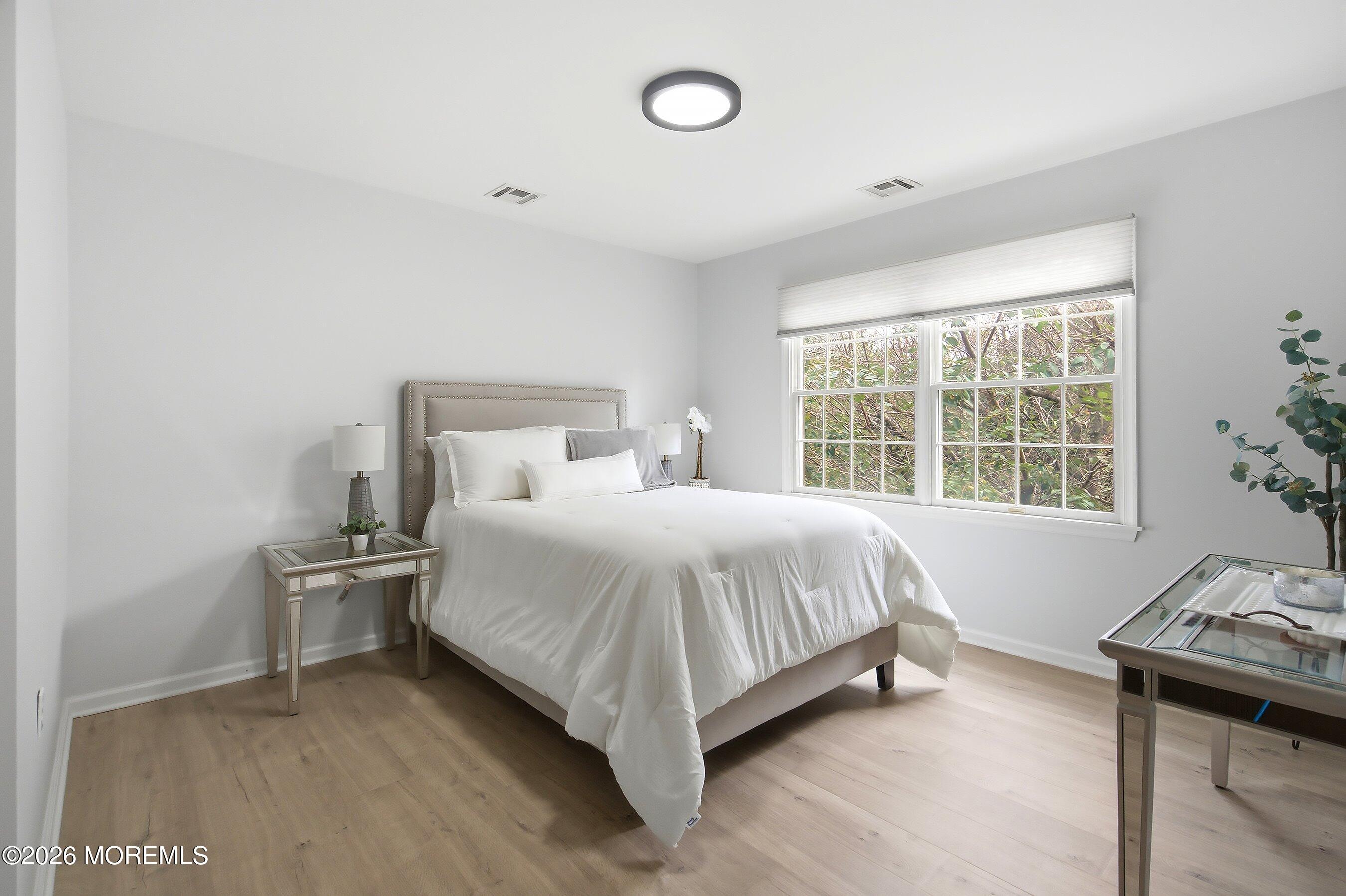 221 Verdant Court Freehold NJ 07728