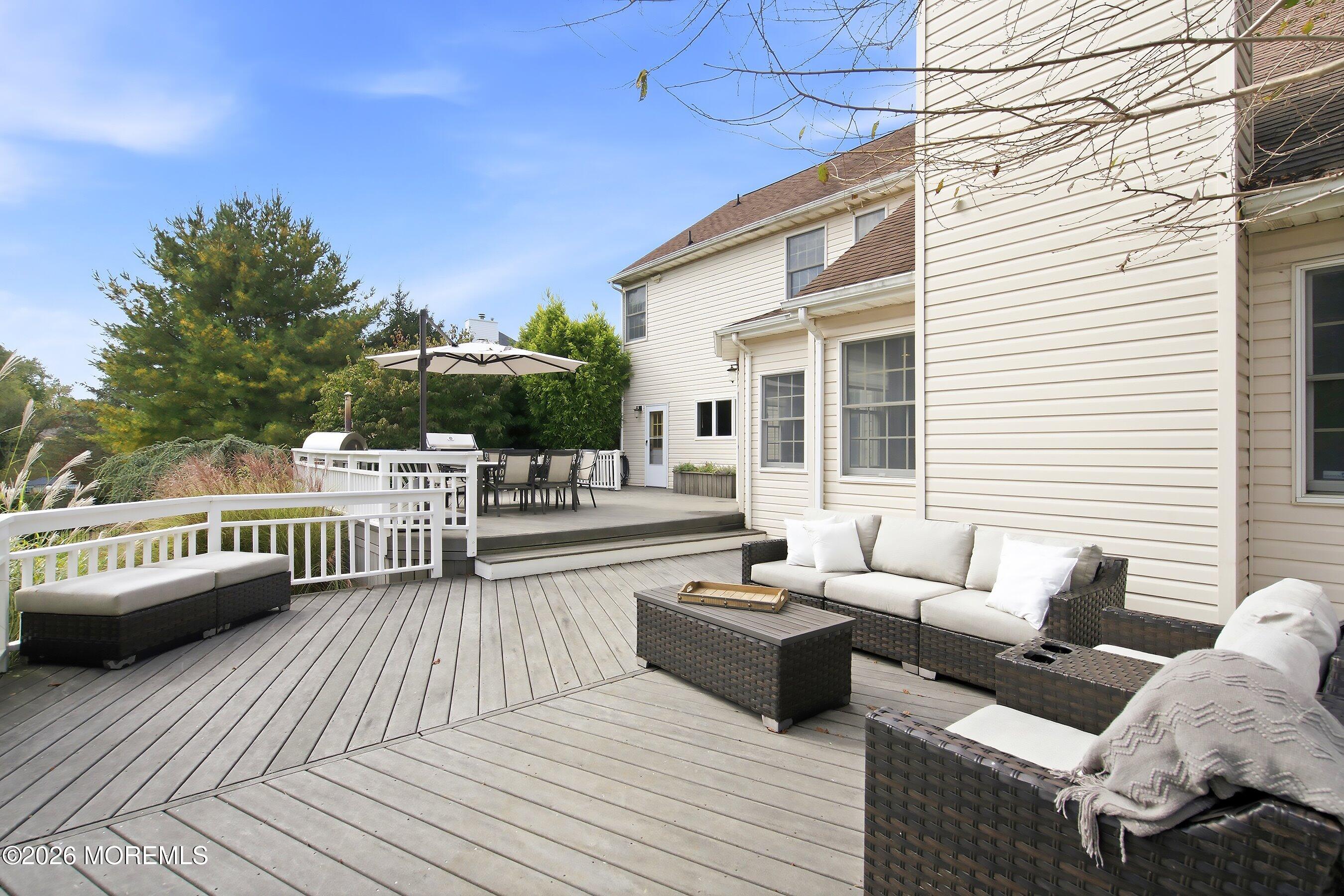 221 Verdant Court Freehold NJ 07728