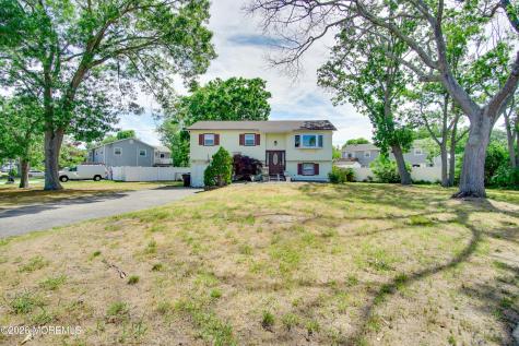 834 Ross Street Toms River NJ 08753