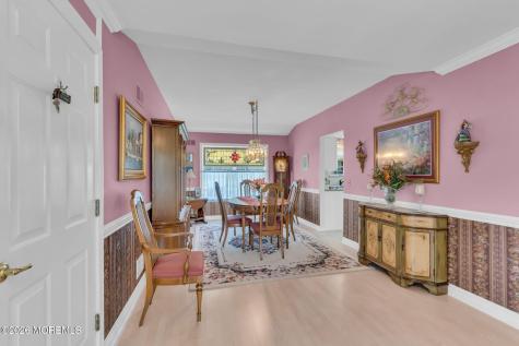 36 Strawberry Lane Lakewood NJ 08701