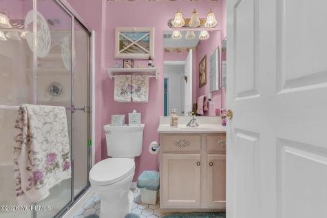 36 Strawberry Lane Lakewood NJ 08701
