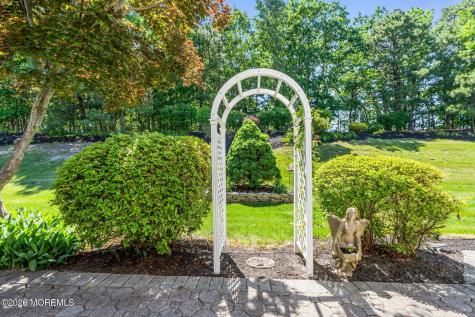 36 Strawberry Lane Lakewood NJ 08701