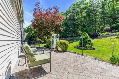 36 Strawberry Lane Lakewood NJ 08701