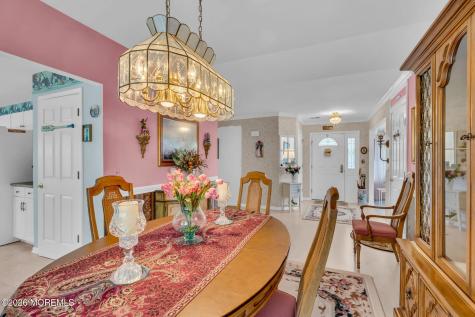 36 Strawberry Lane Lakewood NJ 08701