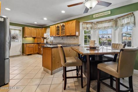 2 Wickham Lane East Windsor NJ 08520