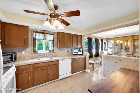 6 Heywood Court Brick NJ 08724