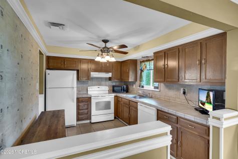 6 Heywood Court Brick NJ 08724