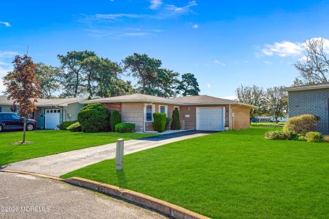 6 Heywood Court Brick NJ 08724