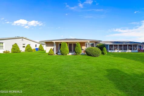 6 Heywood Court Brick NJ 08724