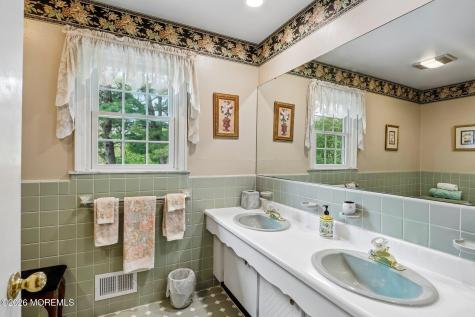 523 Bowne Road Ocean Twp NJ 07712